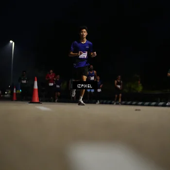 Runner Photo 7378753
