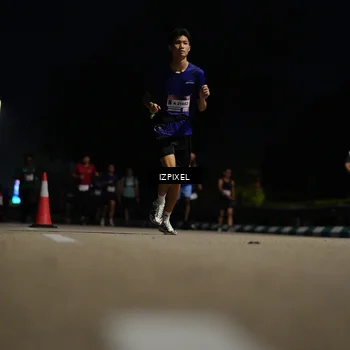 Runner Photo 7378794