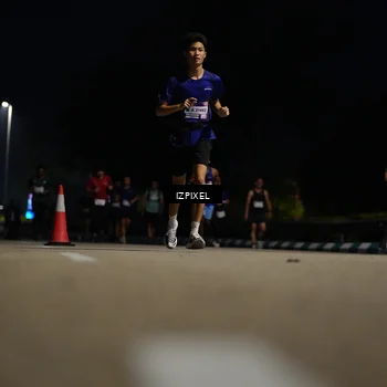 Runner Photo 7378802