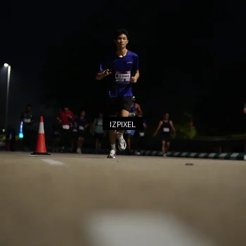 Runner Photo 7378809
