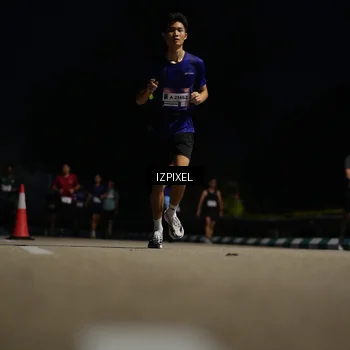 Runner Photo 7378818