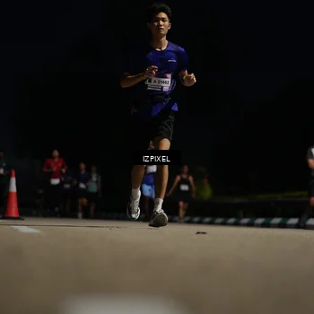 Runner Photo 7378842