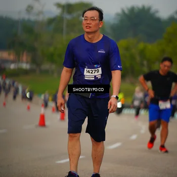 Runner Photo 7378926