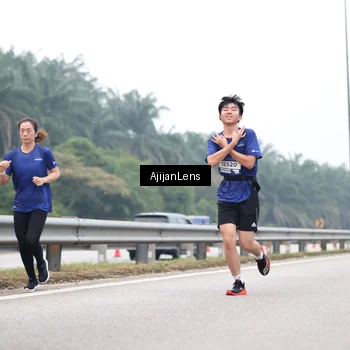 Runner Photo 7378948