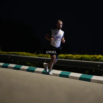 Runner Photo 7378962