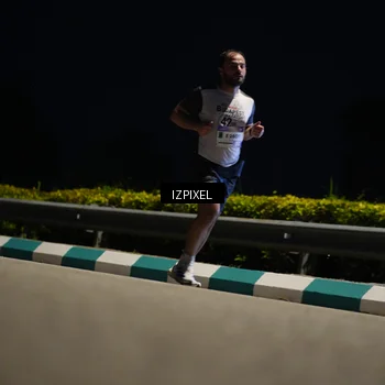 Runner Photo 7378981