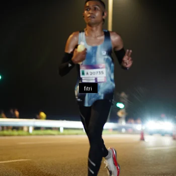 Runner Photo 7378994