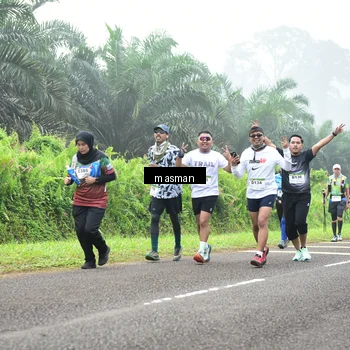 Runner Photo 7379001