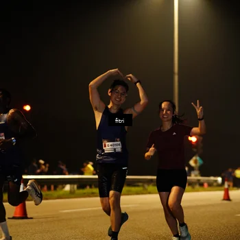 Runner Photo 7379019