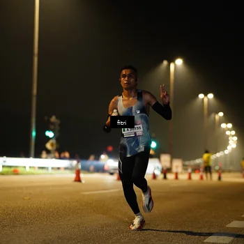Runner Photo 7379048