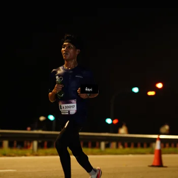 Runner Photo 7379053