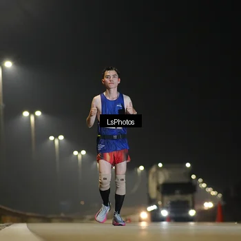 Runner Photo 7379084