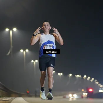 Runner Photo 7379307
