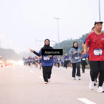 Runner Photo 7379316