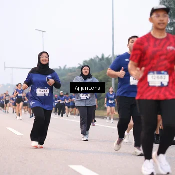 Runner Photo 7379320