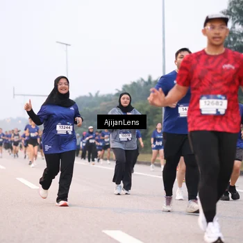 Runner Photo 7379321