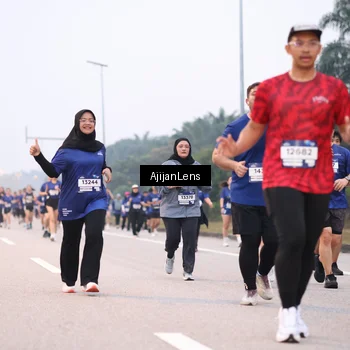 Runner Photo 7379332