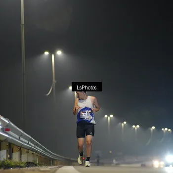 Runner Photo 7379335