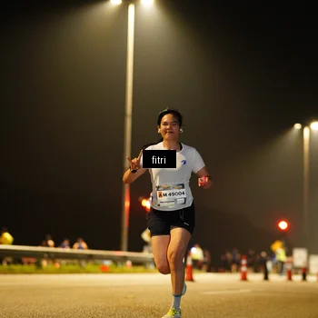 Runner Photo 7379341
