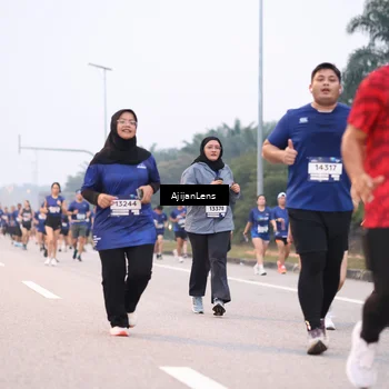 Runner Photo 7379351