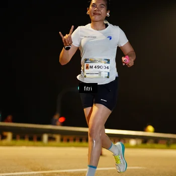 Runner Photo 7379353