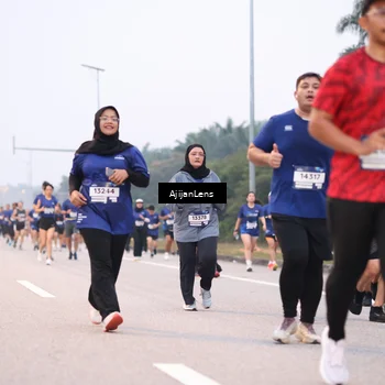 Runner Photo 7379357