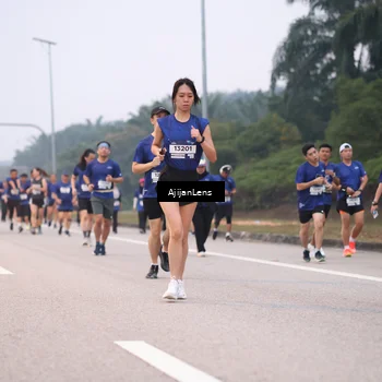 Runner Photo 7379391