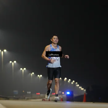 Runner Photo 7379392