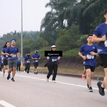 Runner Photo 7379402