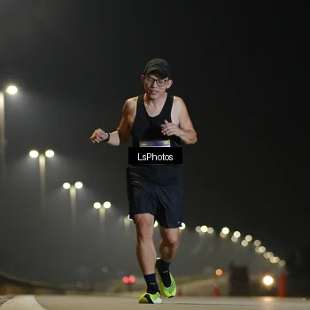 Runner Photo 7379419