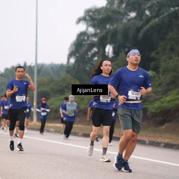 Runner Photo 7379512