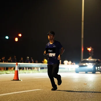 Runner Photo 7379540