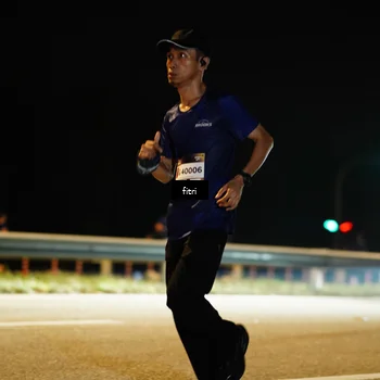 Runner Photo 7379556