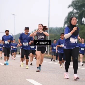 Runner Photo 7379591