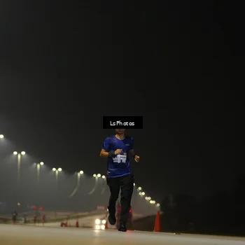 Runner Photo 7379642