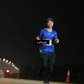 Runner Photo 7379648