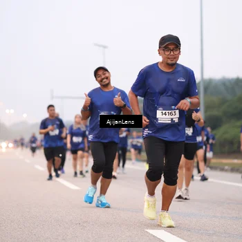 Runner Photo 7379669