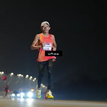 Runner Photo 7379695