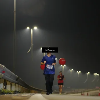Runner Photo 7379696