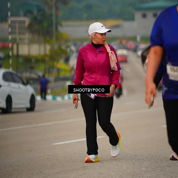 Runner Photo 7379703