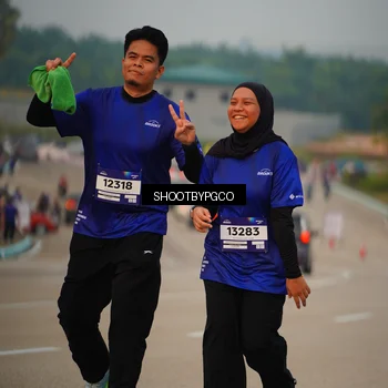 Runner Photo 7379704