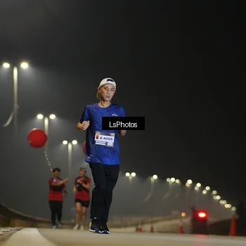 Runner Photo 7379711