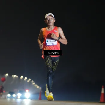 Runner Photo 7379716