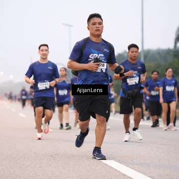 Runner Photo 7379725