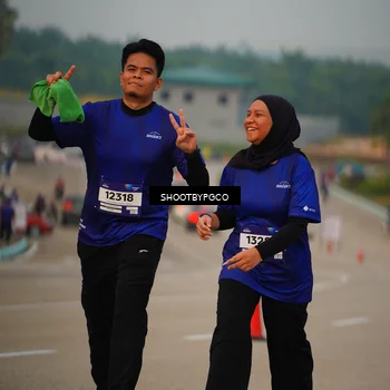 Runner Photo 7379744