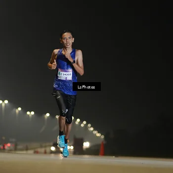 Runner Photo 7379747