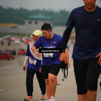 Runner Photo 7379752