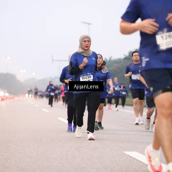 Runner Photo 7379765