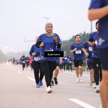 Runner Photo 7379773