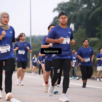 Runner Photo 7379794